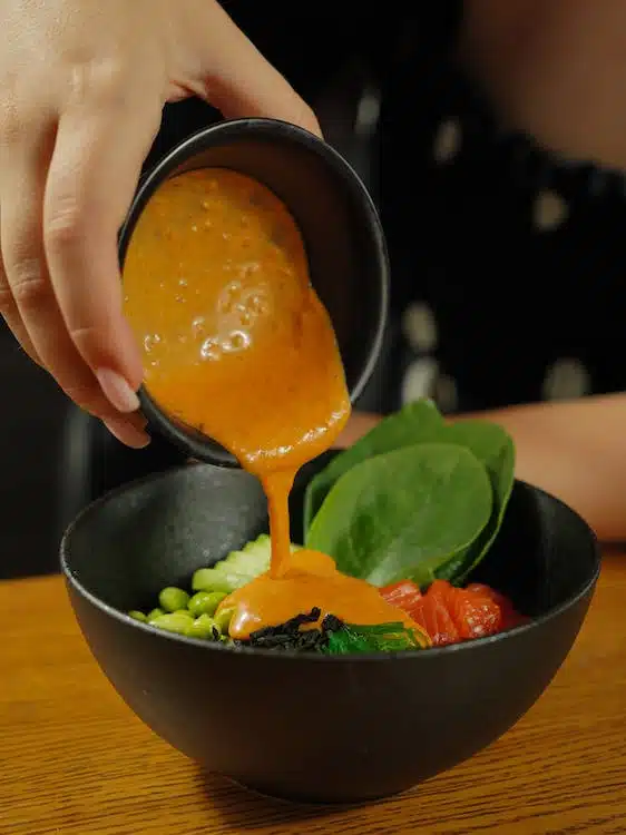 Crispantes et Rafraîchissantes : Recettes de Salades Fraîches aux Légumes Croquants